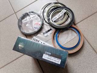 31Y1-18412 Ремкомплект гидроцилиндра стрелы 31Y1-18412, 31Y118412 (120*170) R450LC-7, SKF