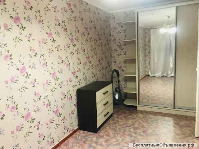 2-ух комн. квартиру по ул.Проспект Героев д.8