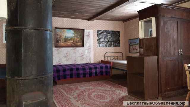 Домик на эстонском хуторе в хвойном лесу под Старым Изборском