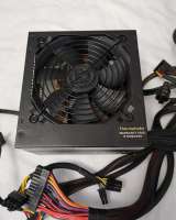 TR2 S 650W [TRS-0650P-2] Блок питания Thermaltake черный оригинальный идеальное состояние