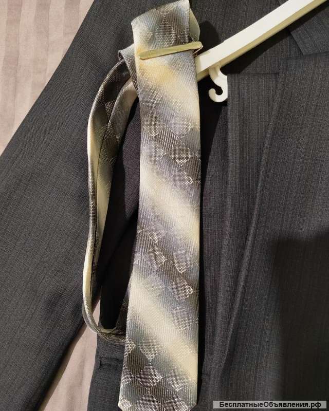 Мужской Костюм Lakcheri Б/У