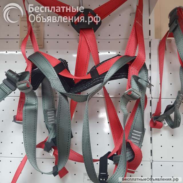 Страховочная привязь обвязка