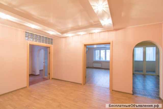 Четырехкомнатная квартира 132 кв м, метро 4 минуты, Варшавское шоссе 152