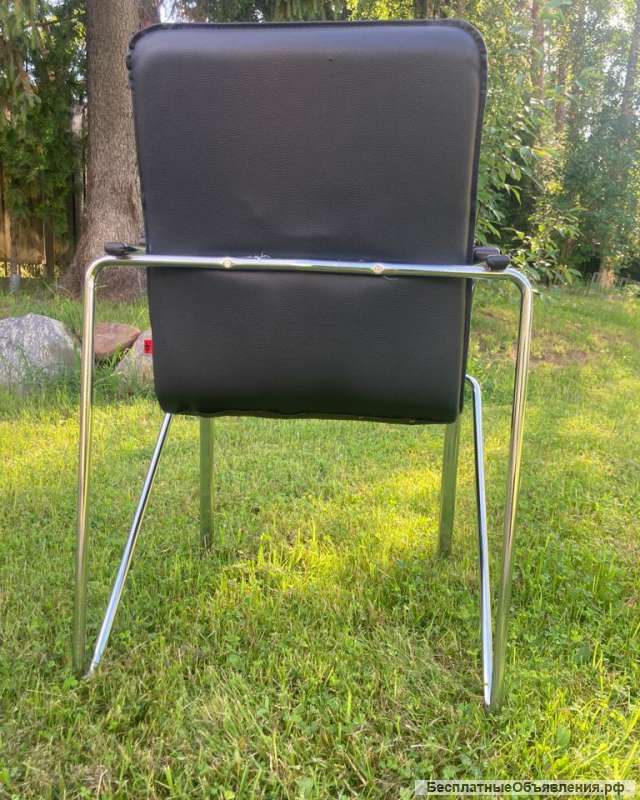 Офисные стулья