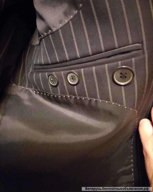 Костюм мужской в полоску, р.50 (176-100-88), черный, б.у