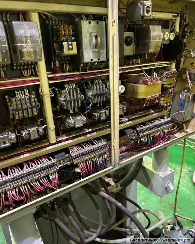 Широкоуниверсальный Круглошлифовальный станок 3у10а