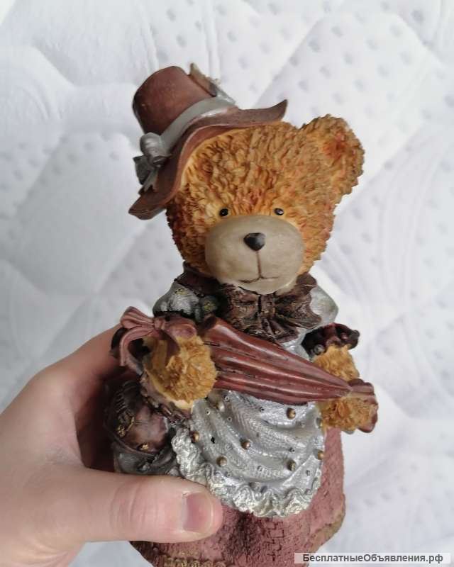 Копилка медведь в шляпе и платье Есть Авито Доставка