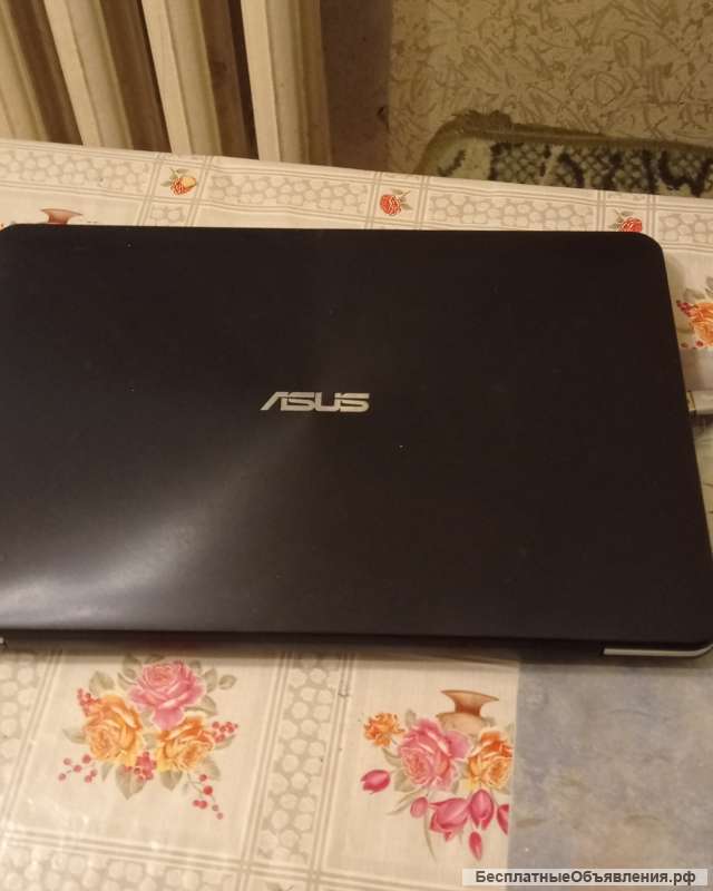 Ноутбук asus x555u