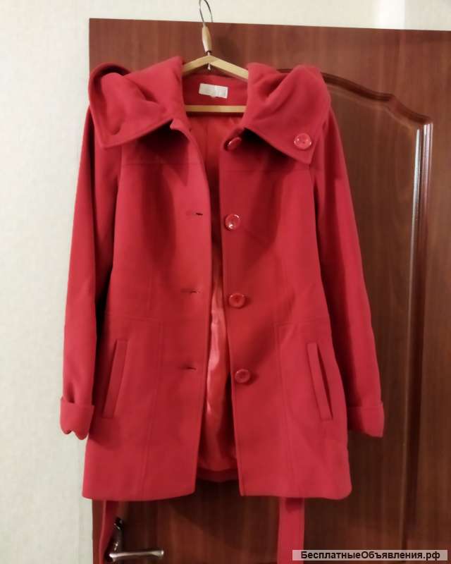 Красное пальто