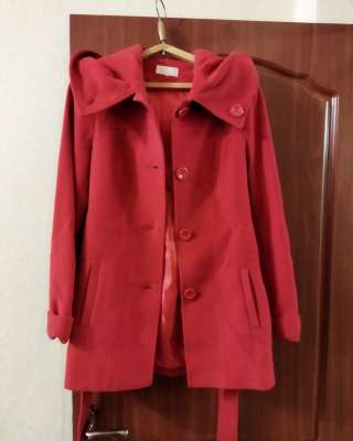 Красное пальто