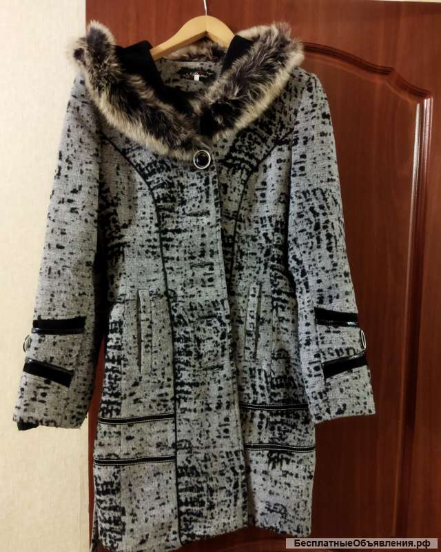 Зимнее серое пальто