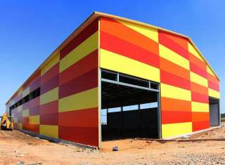 Быстровозводимые здания из металлокаркаса и сэндвич-панелей