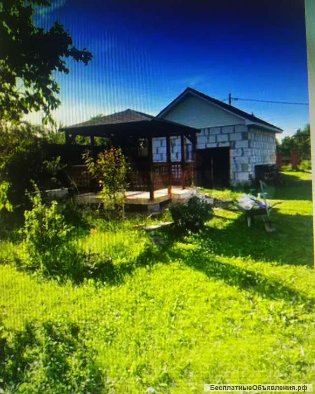 Жилой дом-80м с уч-ком 20,5с ЛПХ, газ по границе