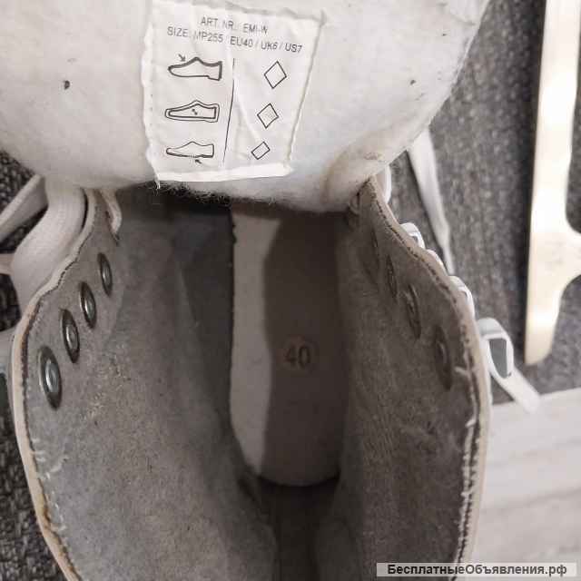 Фигурные коньки, 40 размер