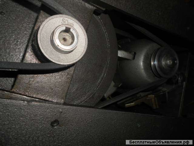 Текстима рукавная обувная с мотором 220 вольт. возле метро