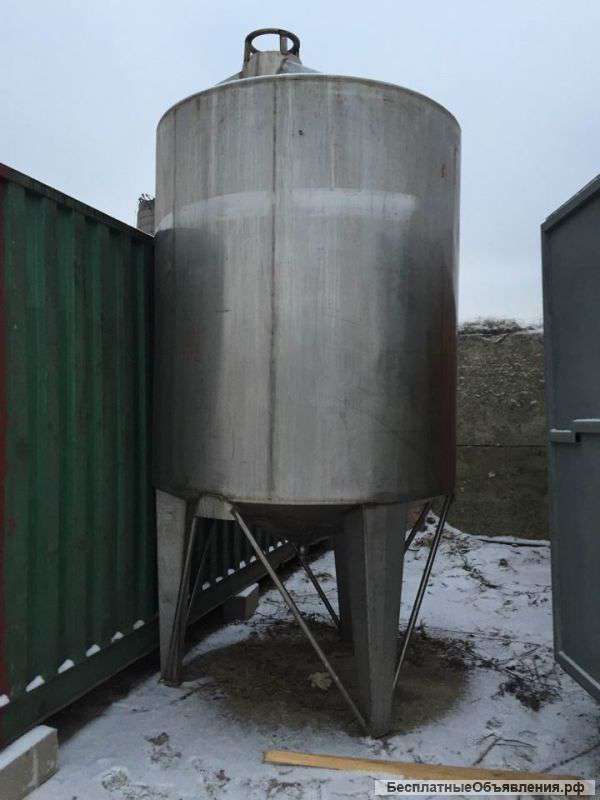 Емкость нержавеющая, объем 6 куб.м.