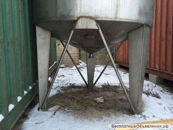 Емкость нержавеющая, объем 6 куб.м.