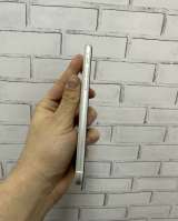 IPhone Xr 128 White Neverlock