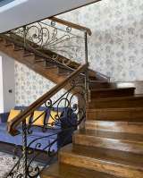 2-х этажный дом, 350 кв.м, ж/м Кок-Жар, б/п