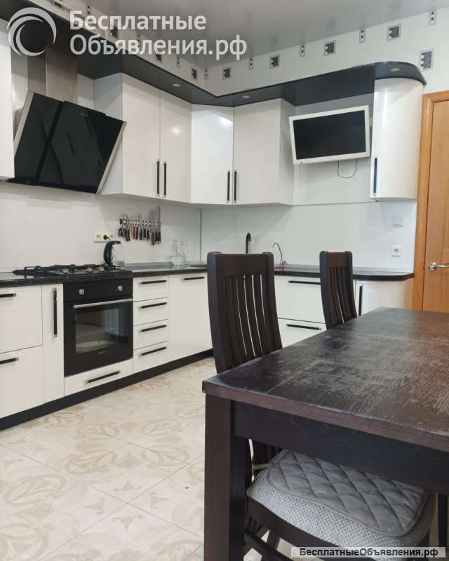 3 к.кв. 107 м2 Черкасская