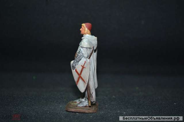 Оловянный солдатик 54 мм. Средневековый рыцарь.