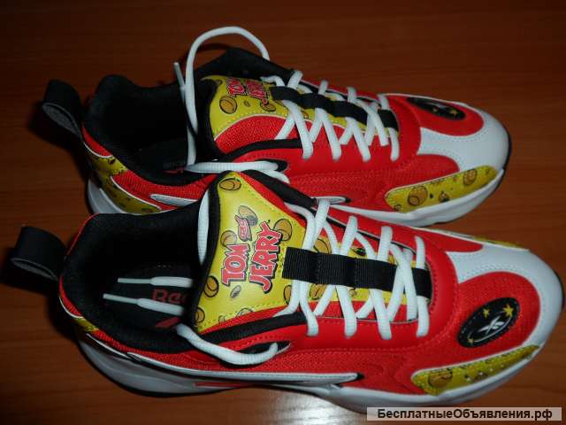 41 размер. Кроссовки Reebok"Tom and Jerry"