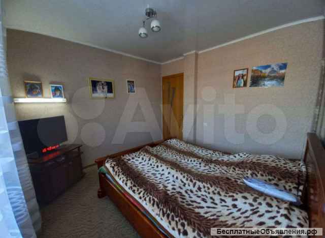 1/2 дома на земле в селе тесь