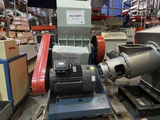 Дробилка для пластиковых изделий DSG-520 MY