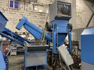 Дробилка для пластиковых изделий PZO 801 DLS