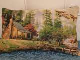 Яркие подушки из гобелена