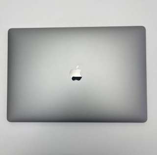 MacBook Pro 15 2018 Space 17 2.2ghz 16/512