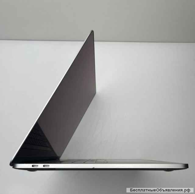 MacBook Pro 15 2018 Space 17 2.6ghz 16/512