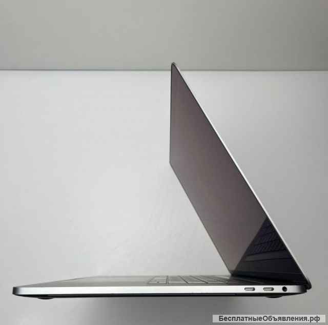 MacBook Pro 15 2018 Space 17 2.6ghz 16/512