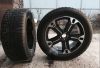 Зимние колеса (nokian на черных литых дисках r20)
