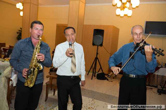 Поведение и озвучивание праздника