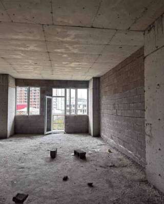 Квартира в Батуми черный каркас 44 КВ.м.