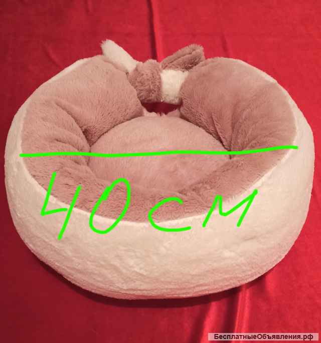 Лежаночка для кошек и маленьких собачек