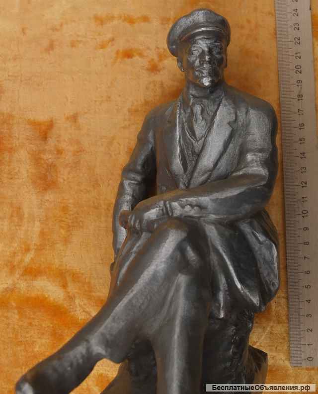 Силуминовая статуэтка Ленин на пеньке, авторская, СССР