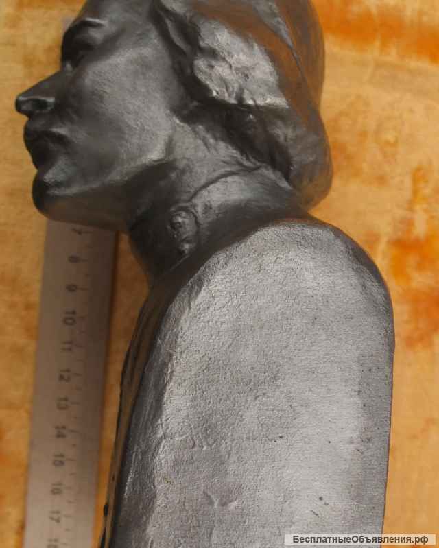 Силуминовая статуэтка Максим Горький, авторская, СССР