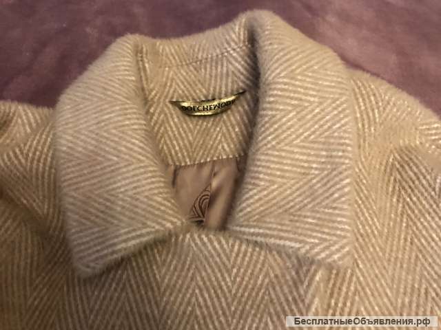 Пальто демисезонное новое Dolchemoda-48