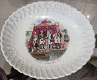 Фарфоровое блюдо Свидание Александра 1 с Наполеоном в Тильзите, фарфор Кузнецова, царская Россия