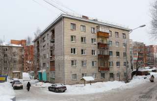 1-гостинка, Нечевский пер. 28