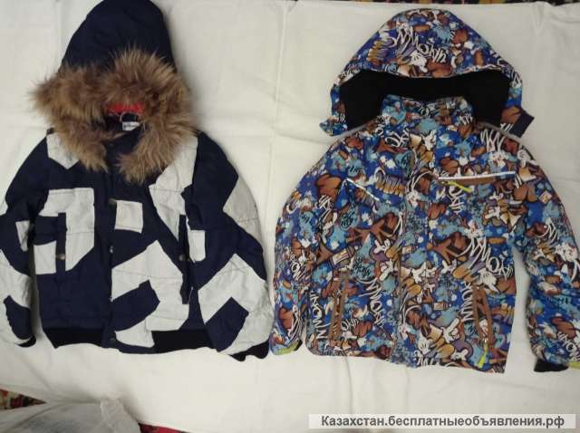 Не дорого. Куртки детские, размер разный