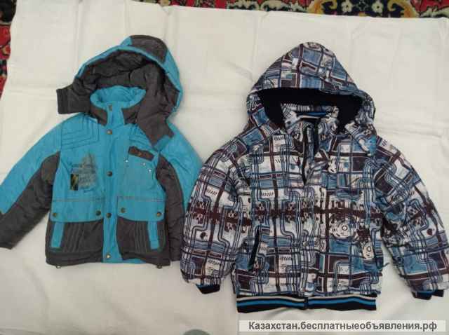 Не дорого. Куртки детские, размер разный