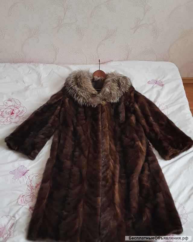 Норковая шуба (Греция)