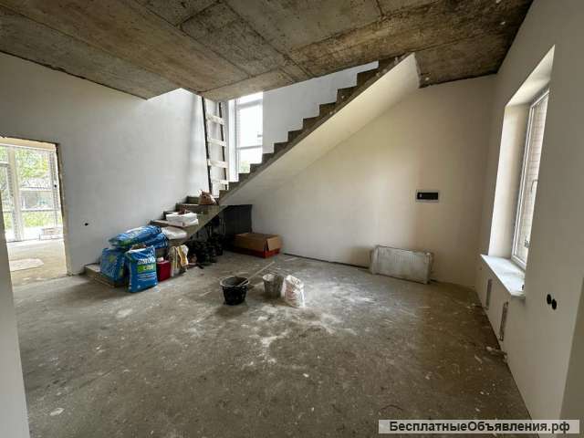 2-эт. новый дом ст. Новотитаровская ул. Октябрьская, 200/ 120/ 20 кирпич.