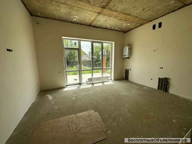 2-эт. новый дом ст. Новотитаровская ул. Октябрьская, 200/ 120/ 20 кирпич.