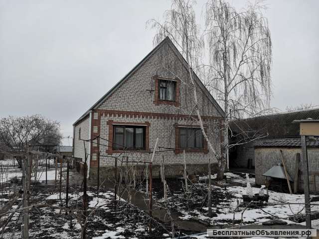 2-эт. дом в ст. Старомышастовская, ул. Первомайская, 120/ 57/ 25 кирпич.