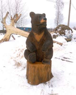 Деревнный медведь