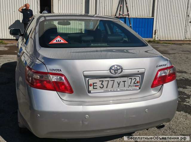 Toyota camry г/н е 377 ут 72